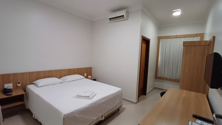 Apartamento cama casal